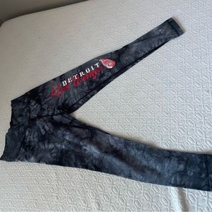 girls smalls redwings leggings